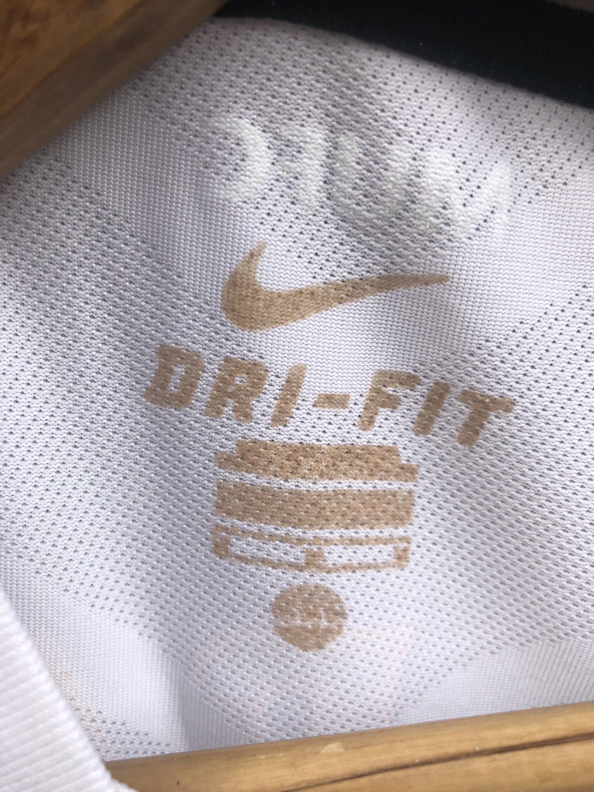 Nike Vintage 2010-2011 Manchester United Away Jersey #13 J.S Park Size US M / EU 48-50 / 2 - 3 Thumbnail