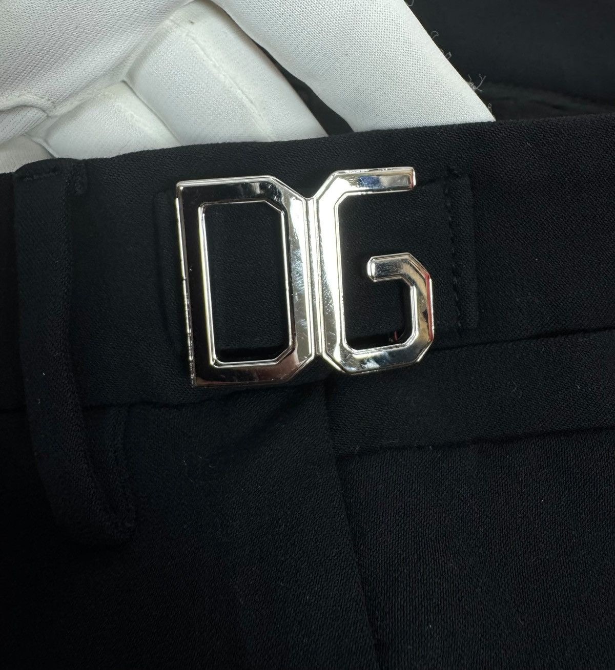 Dolce & Gabbana Dolce & Gabbana Dress Pants Wool-Viscose Metal Logos size 42 Size 28" / US 6 / IT 42 - 9 Thumbnail