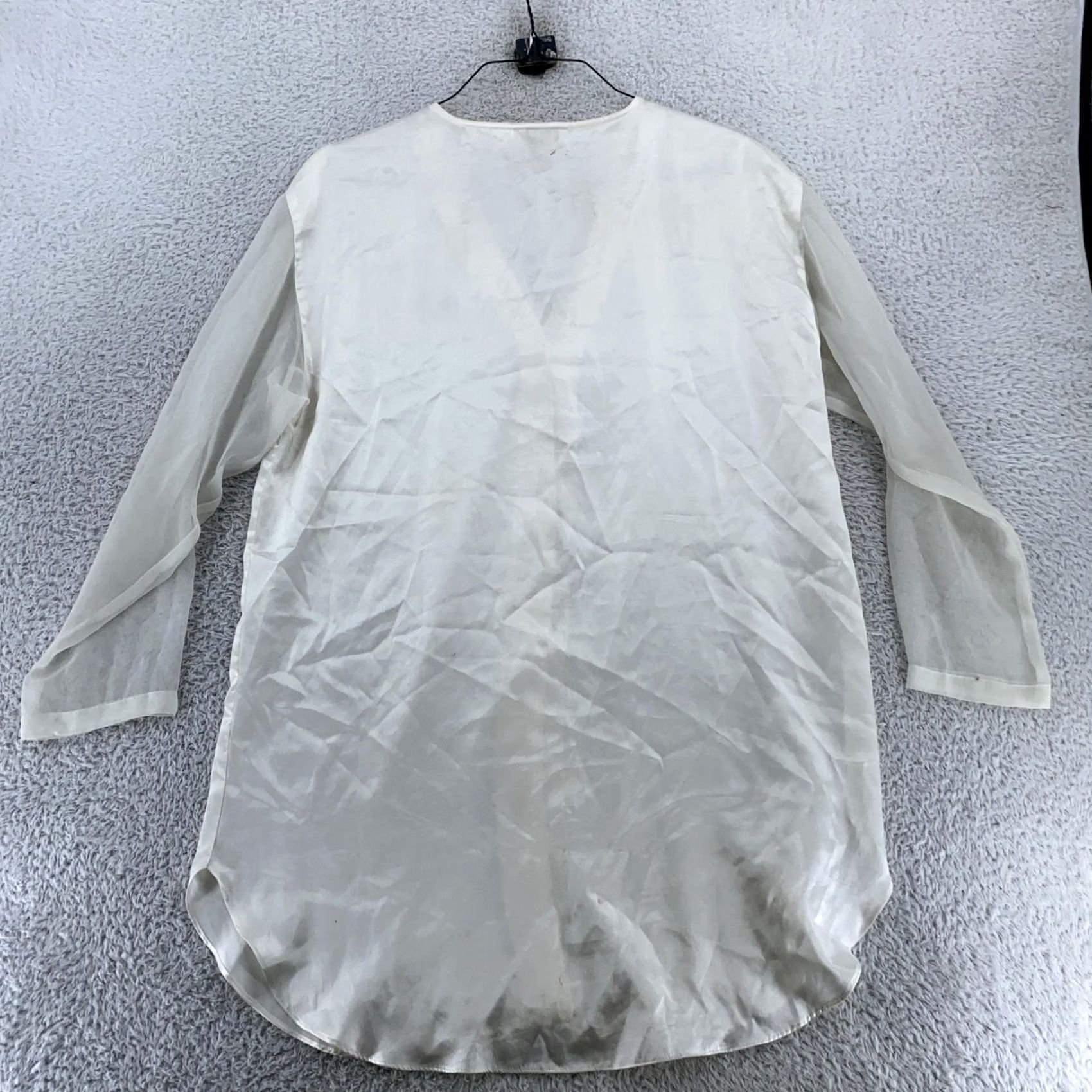 Victoria's Secret Vtg Victoria's Secret Gold Label Satin Pajama Top Womens M/L Ivory Pearl Button 3/4 Sleeve V-Neck Blouse Vintage Ladies Shirt Size M / US 6-8 / IT 42-44 - 3 Thumbnail