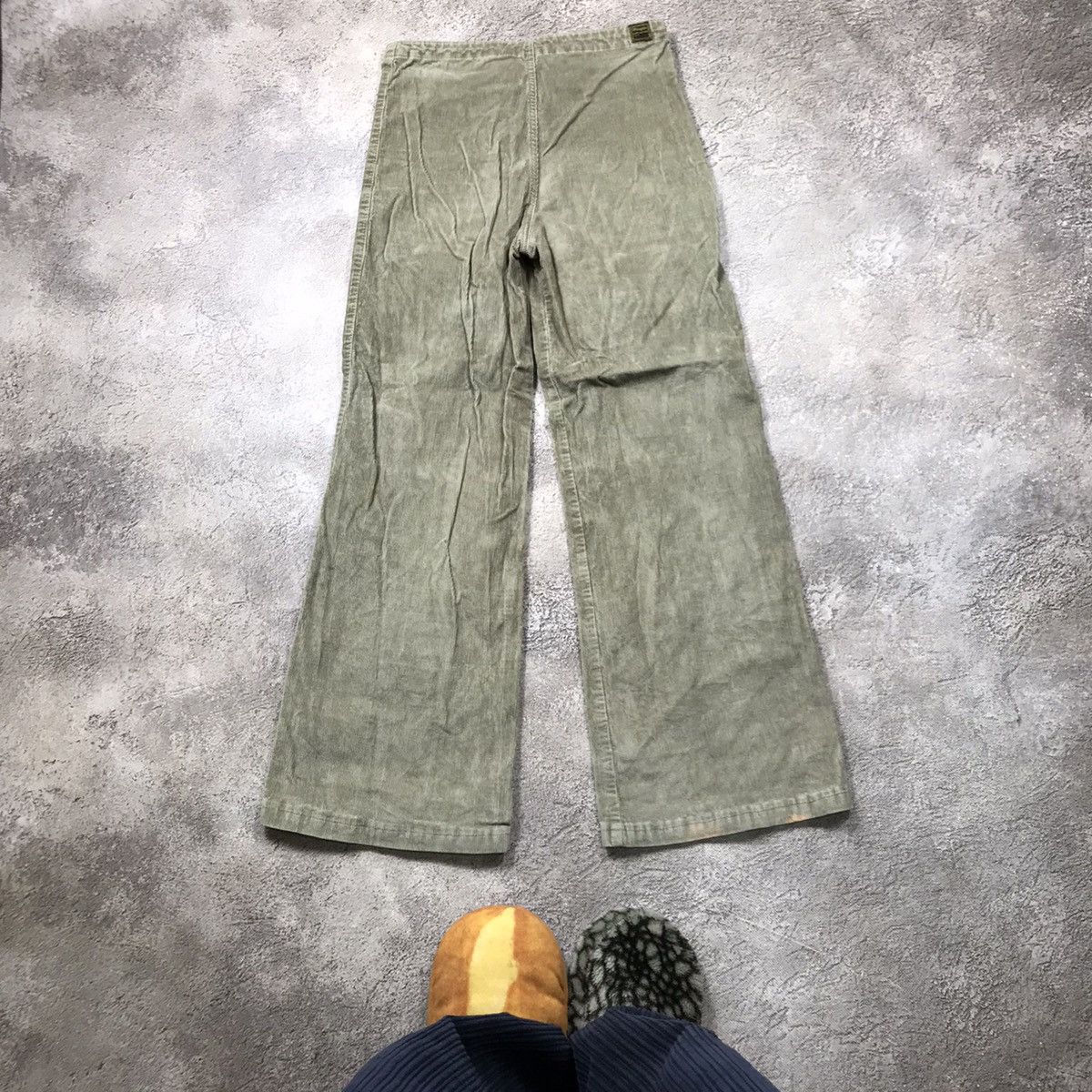 Vintage Vintage Y2K Wrangler Baggy Flared Pants Thrashed Grunge 31 Size 31" - 3 Thumbnail