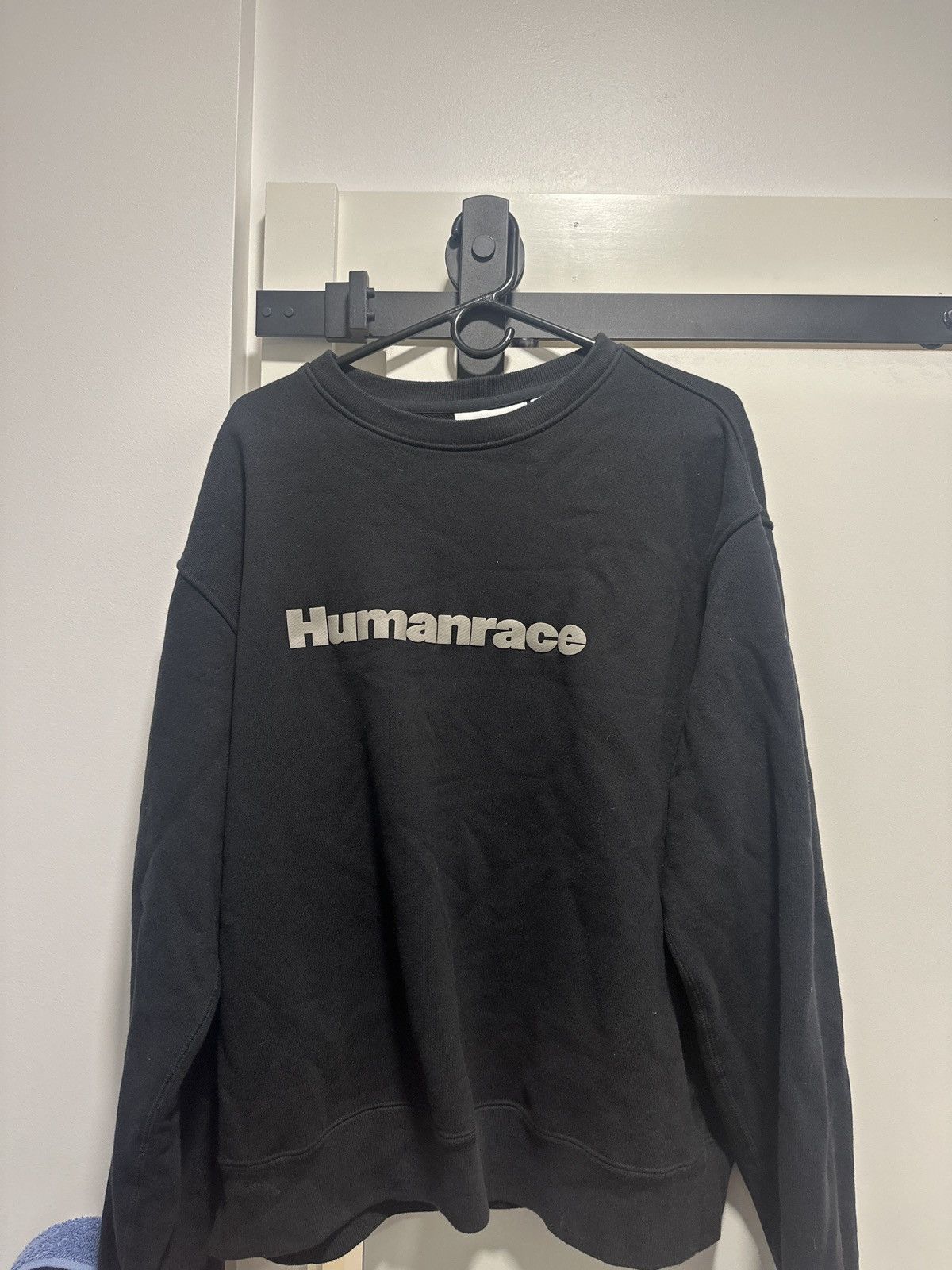 Adidas × Humanrace × Pharrell HUMANRACE Pharrell Williams black crewneck adidas XL Size US L / EU 52-54 / 3 - 1 Thumbnail