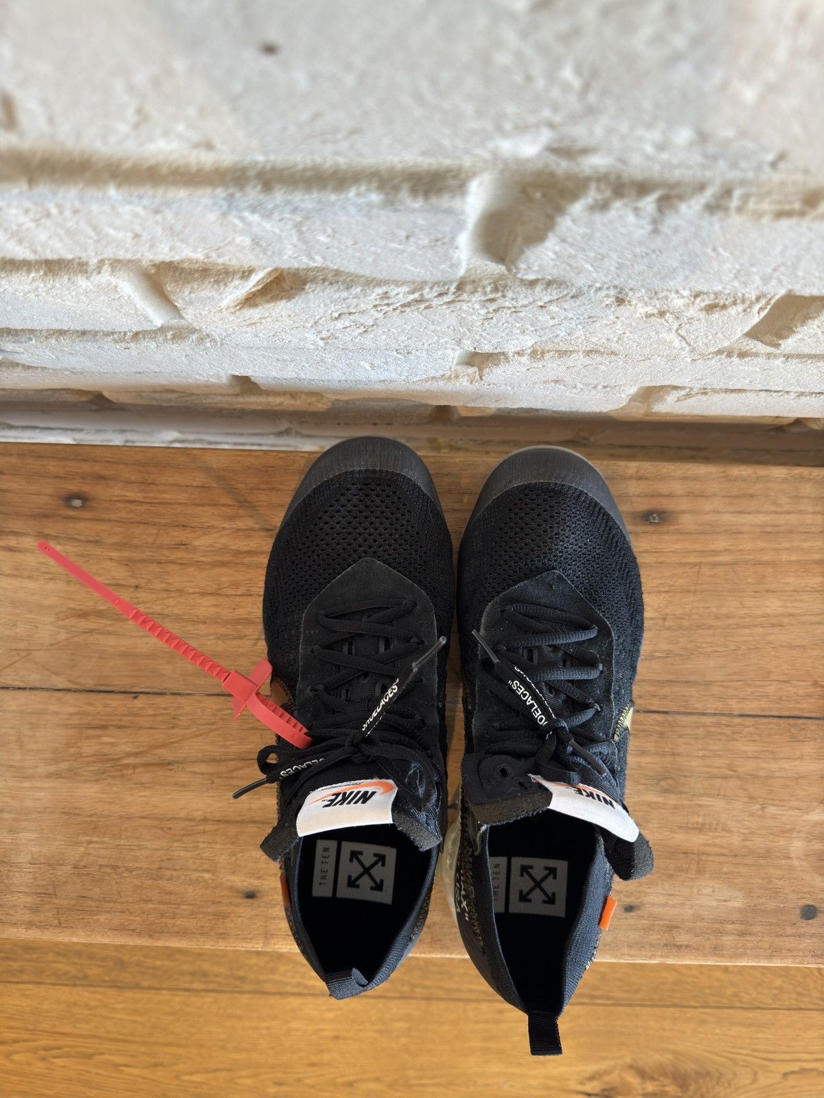 Nike × Off-White Nike Air VaporMax Off-White Black (2018) Size US 10 / EU 43 - 5 Thumbnail