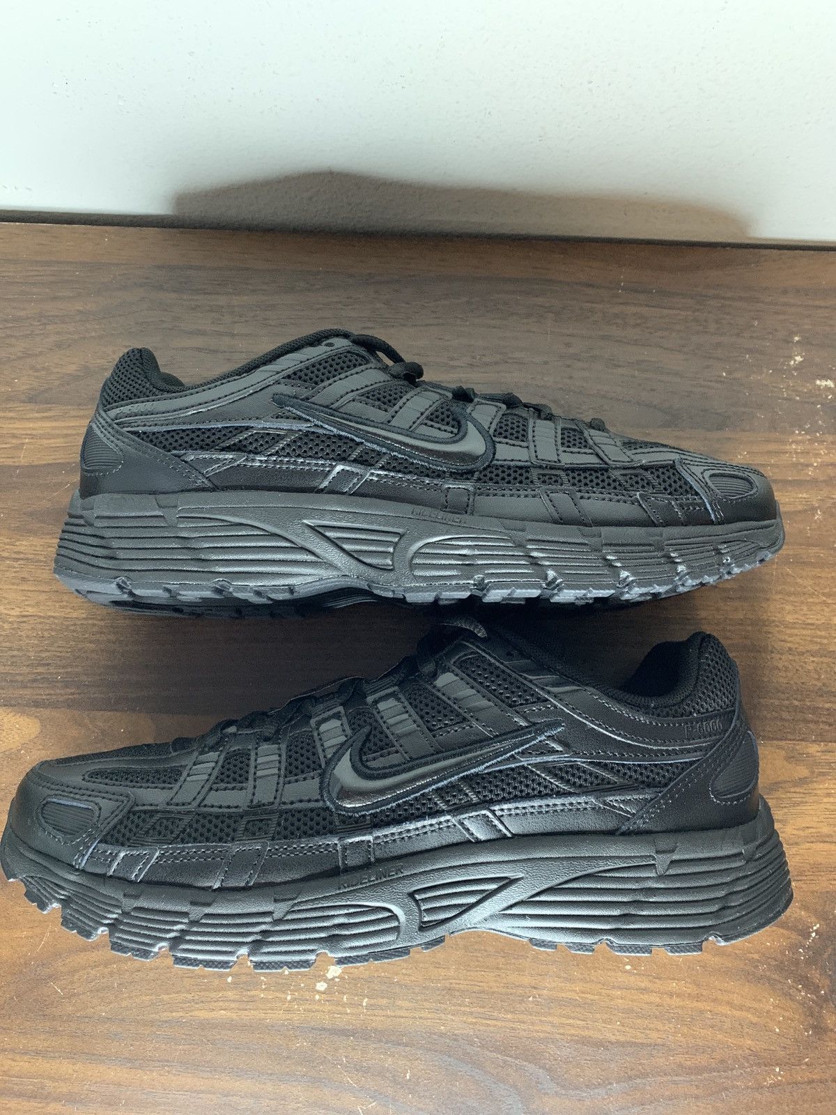 Nike Nike P-6000 Black Size US 8 / EU 41 - 8 Thumbnail