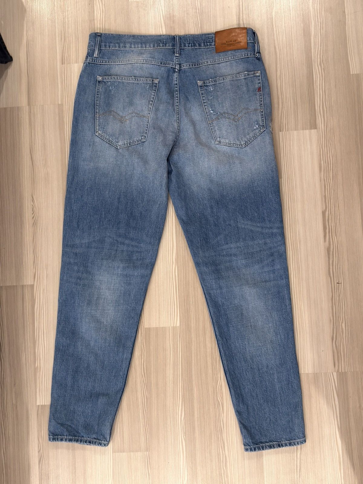 Replay Replay Sandot Relaxed Tapered Distressed Blue Jeans W33 L30 Size US 33 - 6 Thumbnail