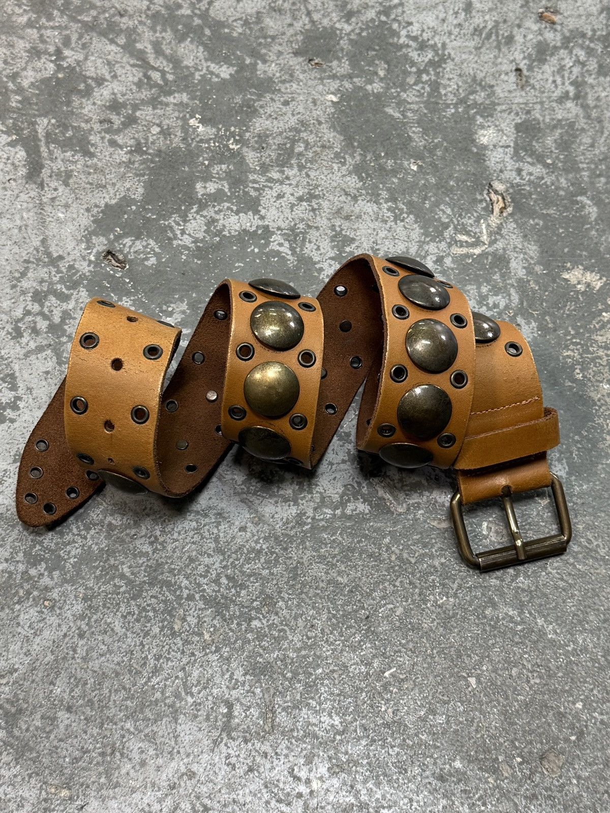 Vintage Vintage Real Leather Belts With Studs Size ONE SIZE - 1 Thumbnail