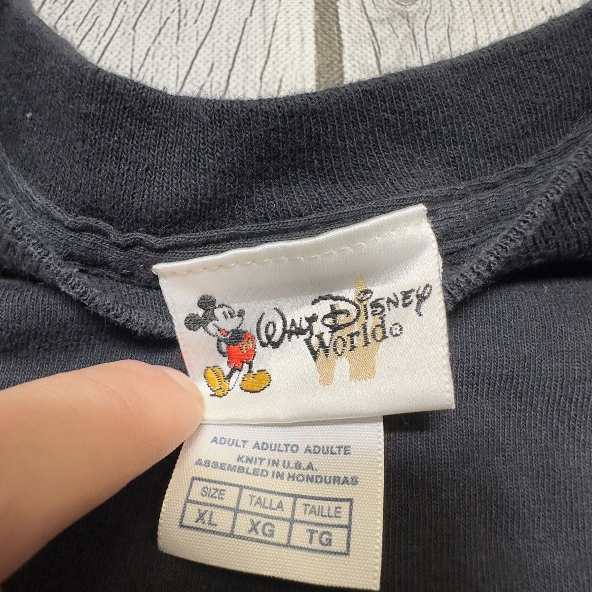 Disney × Vintage Vintage Pirates of the Caribbean tee Size US XL / EU 56 / 4 - 3 Thumbnail
