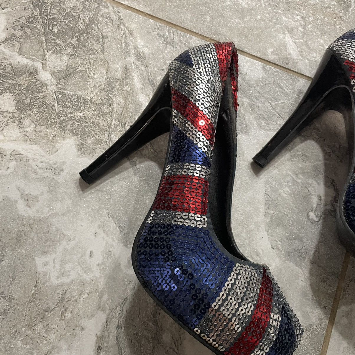 Vintage UK 🇬🇧 UNITED KINGDOM GREAT BRITAIN HEELS PLATFORM SHOES ENG Size US 9 / IT 39 - 3 Thumbnail
