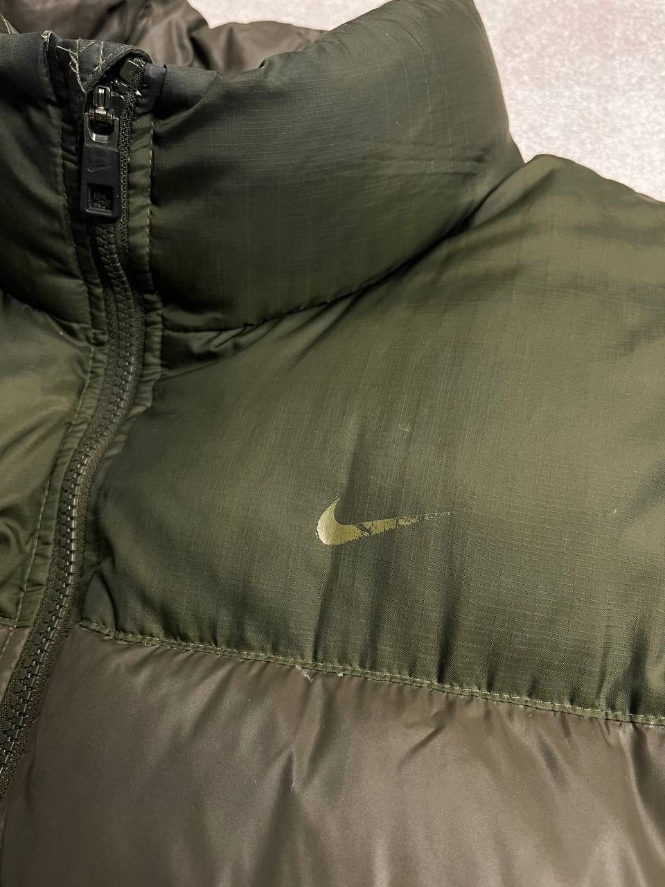 Nike Vintage Nike Swoosh Nylon Down Winter Puffer Jacket L Size US L / EU 52-54 / 3 - 4 Thumbnail