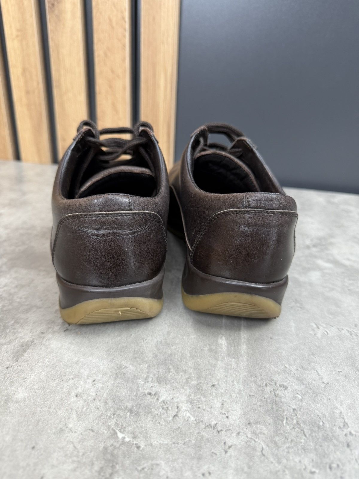 Louis Vuitton Louis Vuitton Brown Leather Low Top Sneakers Size US 7 / EU 40 - 4 Thumbnail