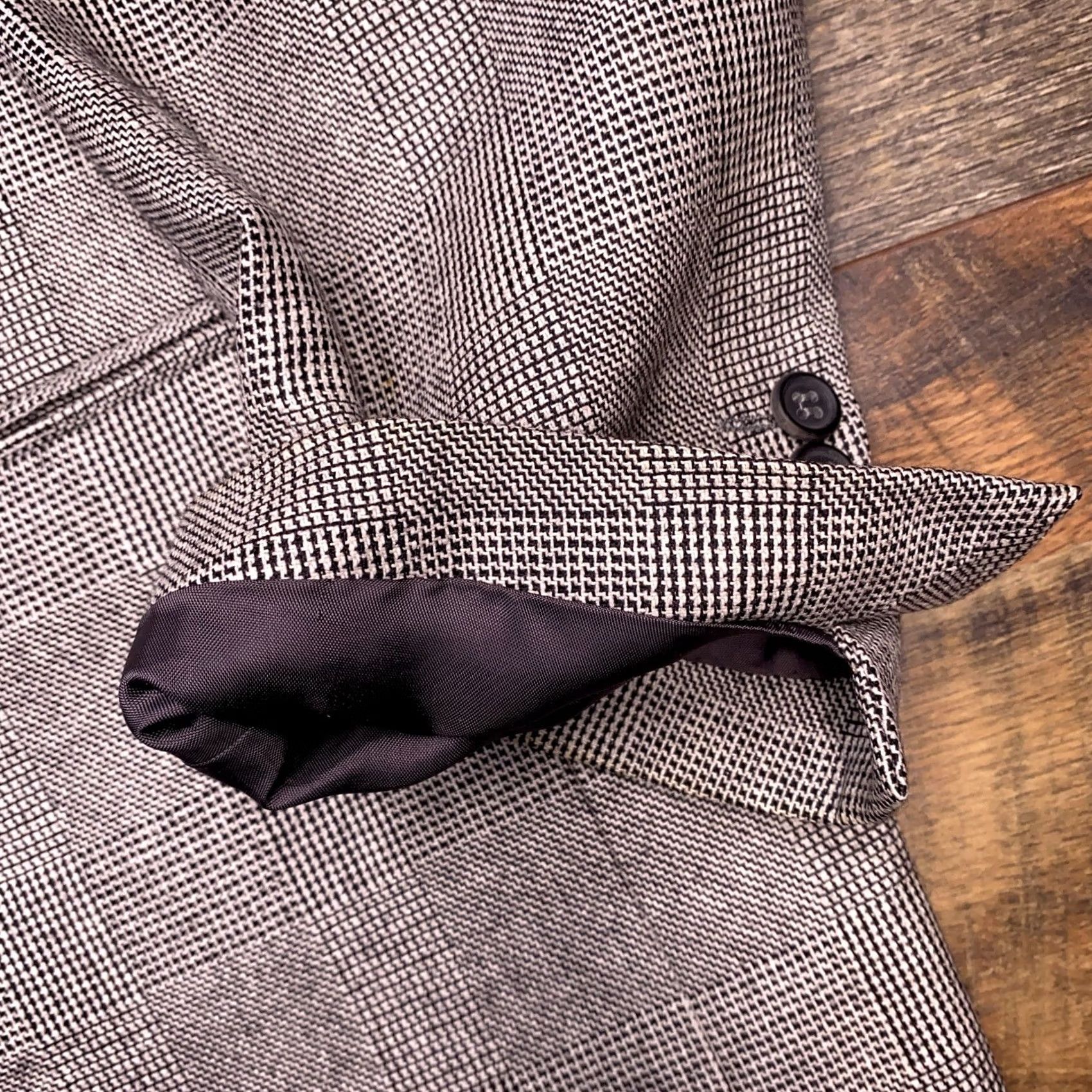 Vintage VINTAGE J. Peterman Blazer 48 Long Gray Silk Blend Men Sport Coat Four-Button Notch Lapel Size 48R - 7 Thumbnail