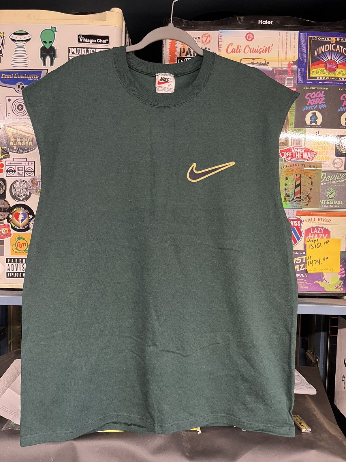 Nike Vintage 90s Nike Basketball Made In USA Tee Size US L / EU 52-54 / 3 - 1 Thumbnail