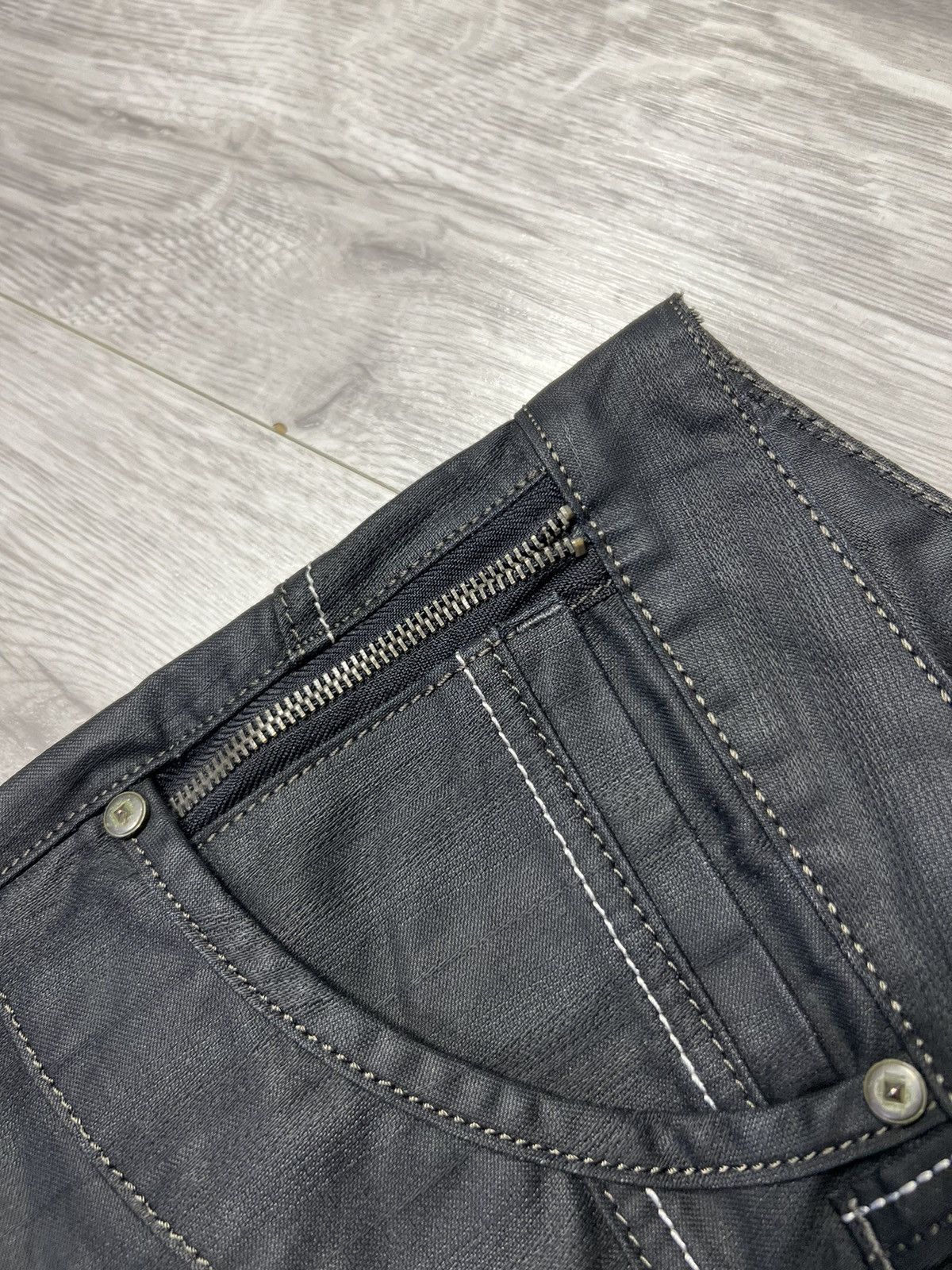 Japanese Brand × Vintage Vintage Y2K Style K&M Kosmo Lupo Japanese Denim Shorts Jean Size US 34 / EU 50 - 10 Thumbnail