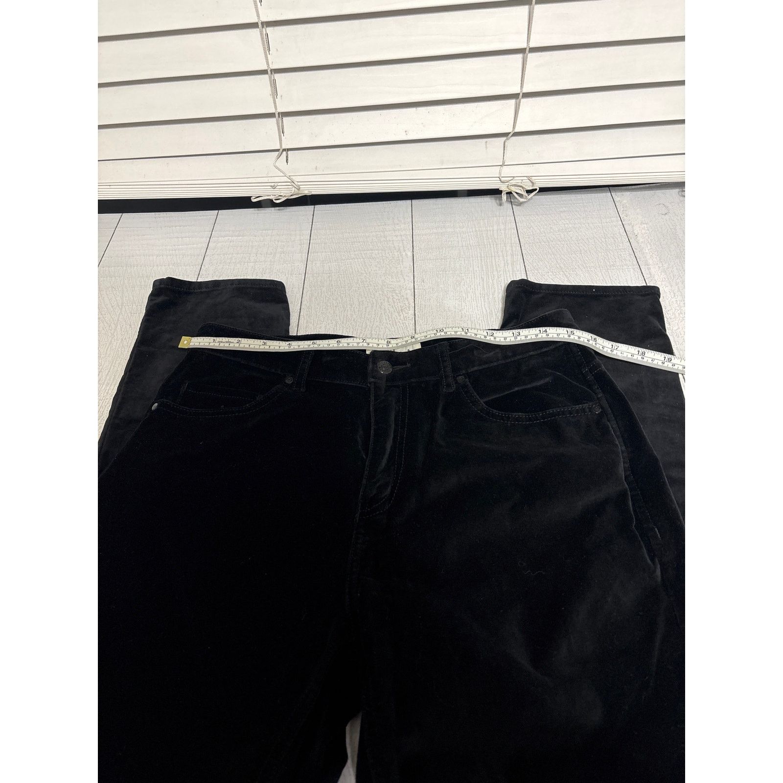 Kate Spade Broome Street Kate Spade Black Velvet Pants Size 30 Size 30" / US 8 / IT 44 - 5 Thumbnail