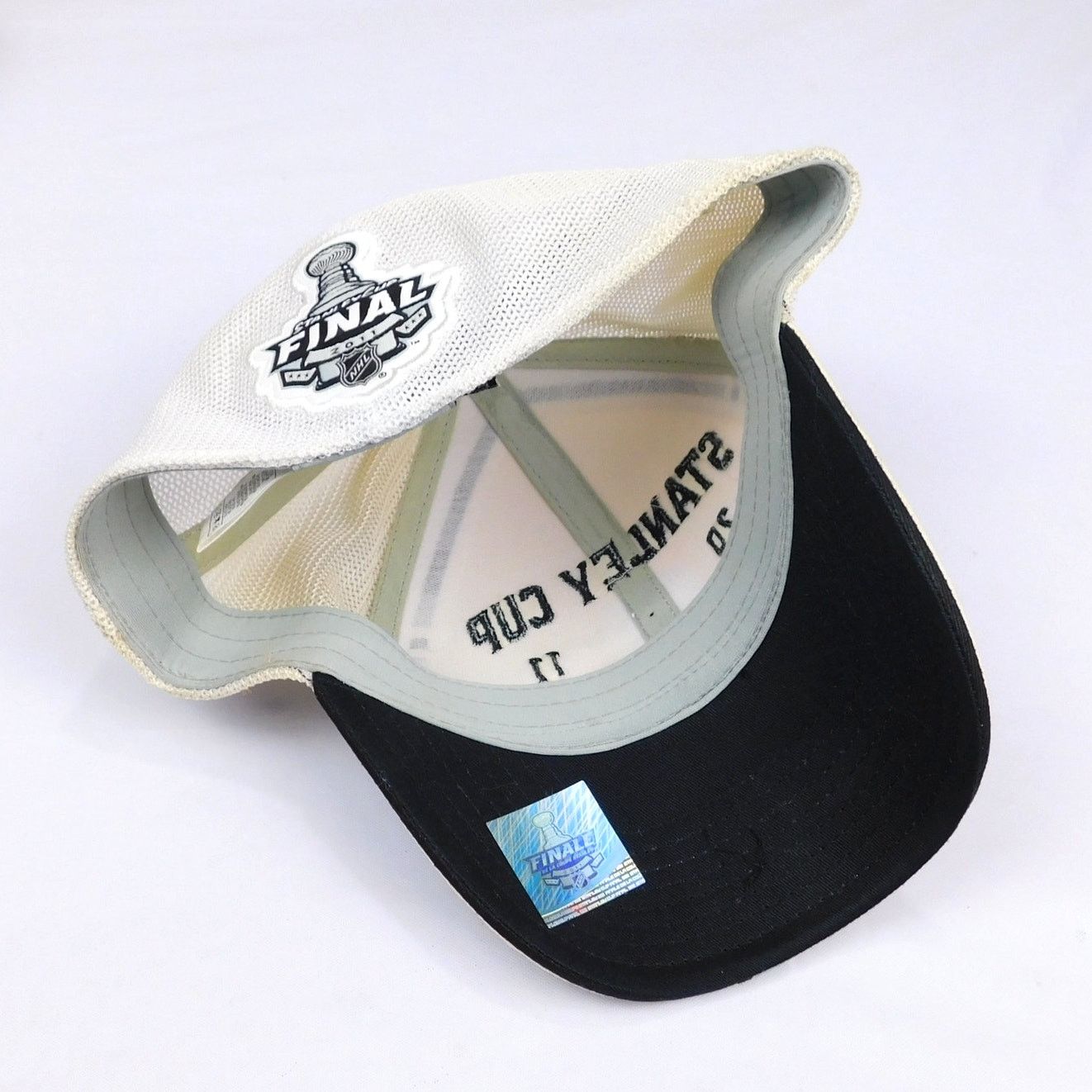 Reebok Boston Bruins 2011 Stanley Cup Champions Hat Reebok OSFA Size ONE SIZE - 6 Thumbnail