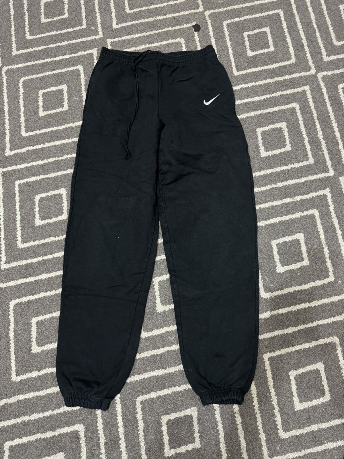 Nike × Vintage VINTAGE NIKE MADE IN USA JOGGER PANTS Size US 34 / EU 50 - 1 Thumbnail