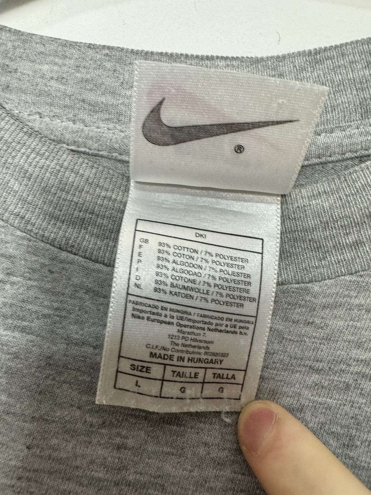 Nike Rare Nike vintage swoosh logo tee “just do it” 90s Size US L / EU 52-54 / 3 - 8 Thumbnail