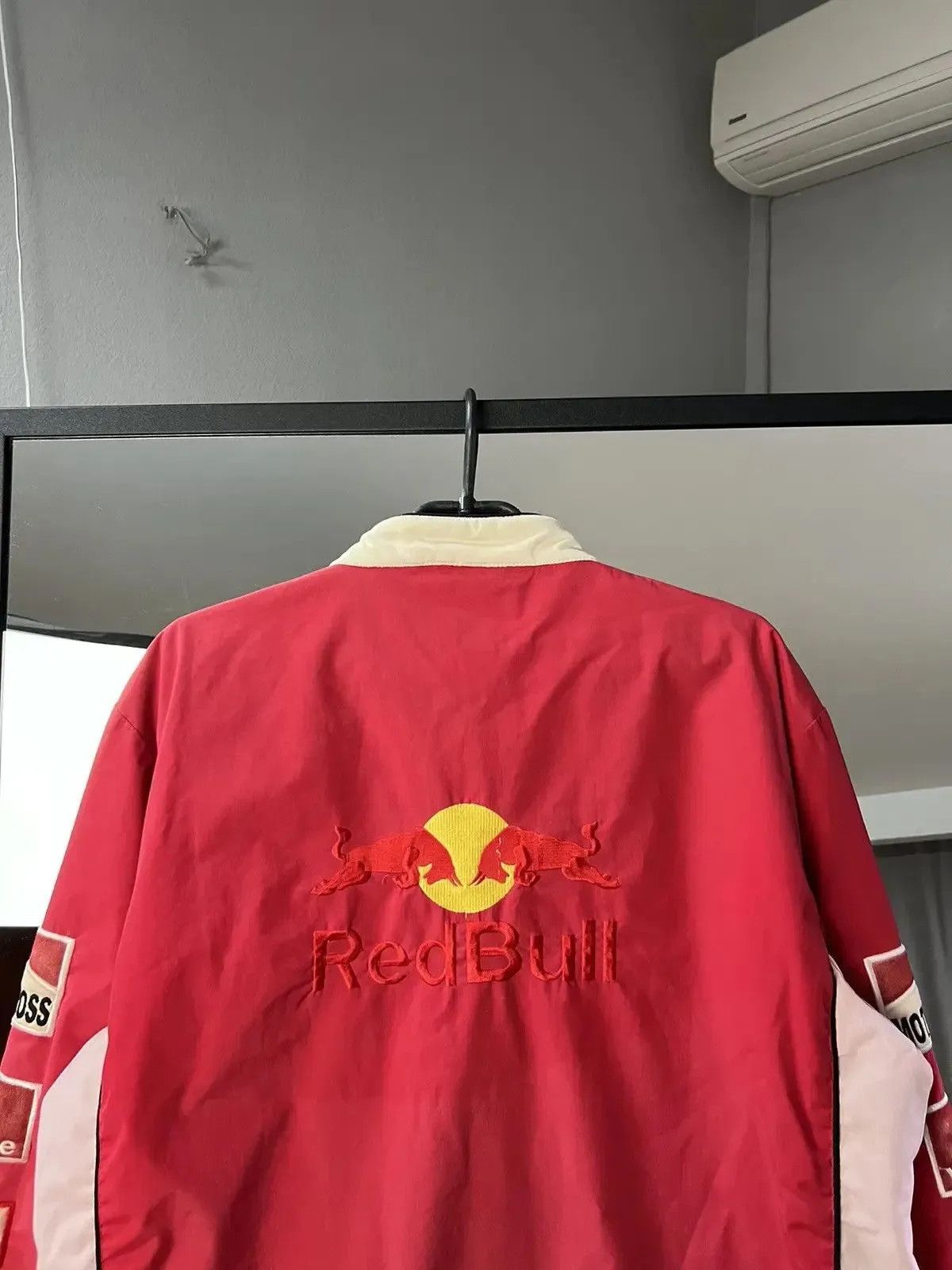 Formula 1 × NASCAR Vintage Ferrari Vodafone jacket bomber Red Bull F1 Racing Size US XL / EU 56 / 4 - 7 Thumbnail