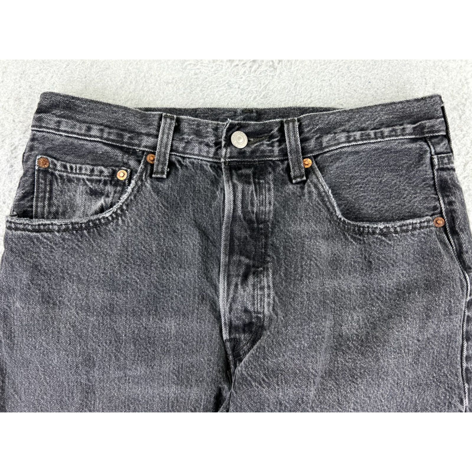 Levi's Levi's 501 Jeans Womens Black Denim Skinny Crop 501 Button Fly 28x23 Adult Regular Size 28 Inseam 23 High Rise Cotton Blend Denim Size 30" / US 8 / IT 44 - 4 Thumbnail