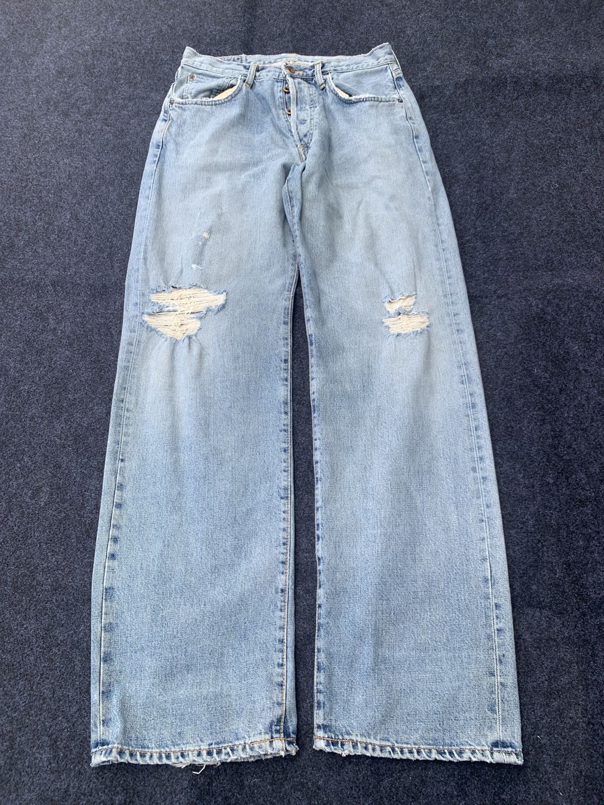 Edwin Distressed Edwin 505 selvedge light blue wash. Size US 31 - 1 Thumbnail