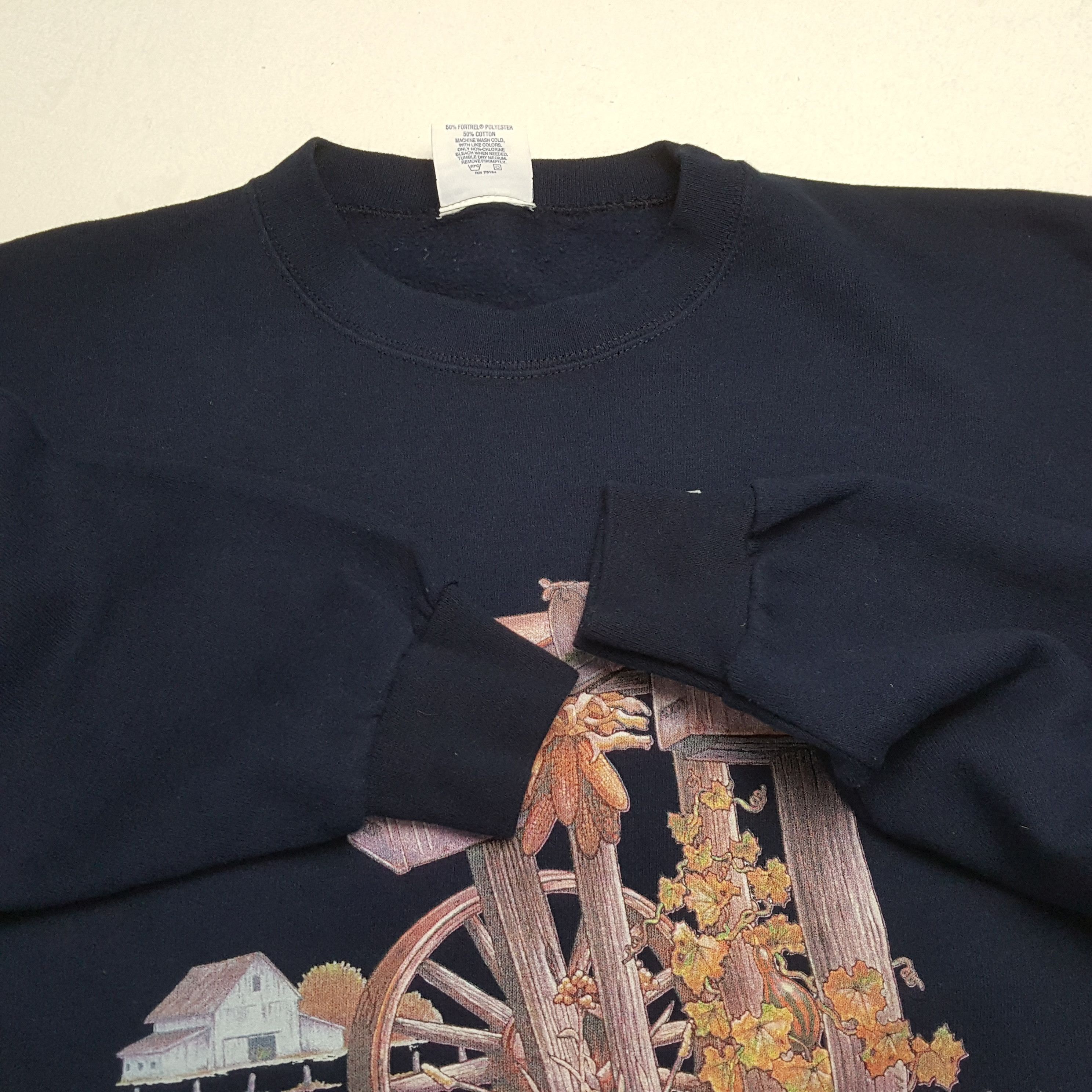 Vintage Vintage MAINE ART Streetwear Skateboard Promo Sweatshirts Size US XXL / EU 58 / 5 - 7 Thumbnail