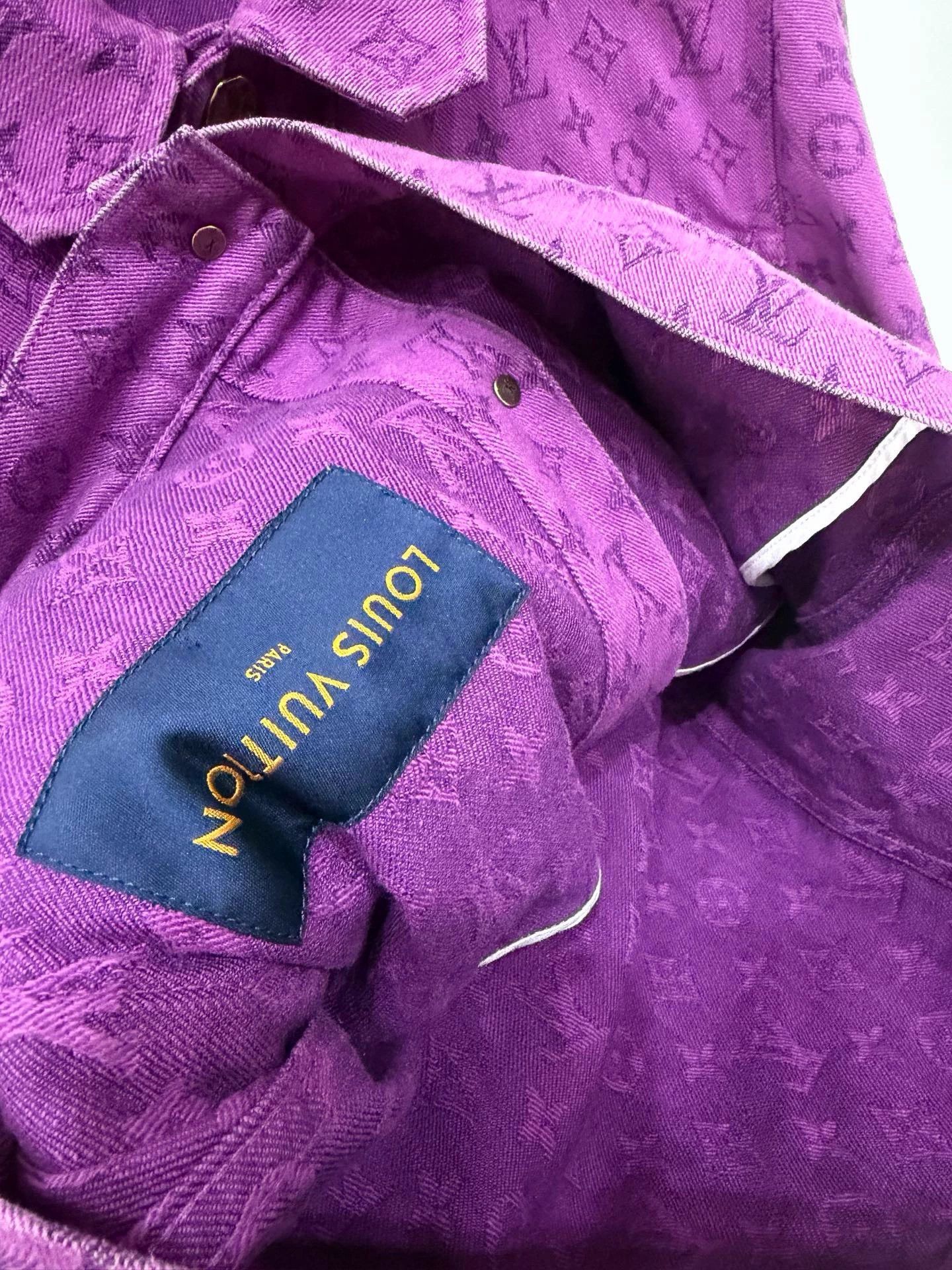 Louis Vuitton Lv Purple Logo Denim Jacket 98 New 44 Size M / US 6-8 / IT 42-44 - 3 Thumbnail