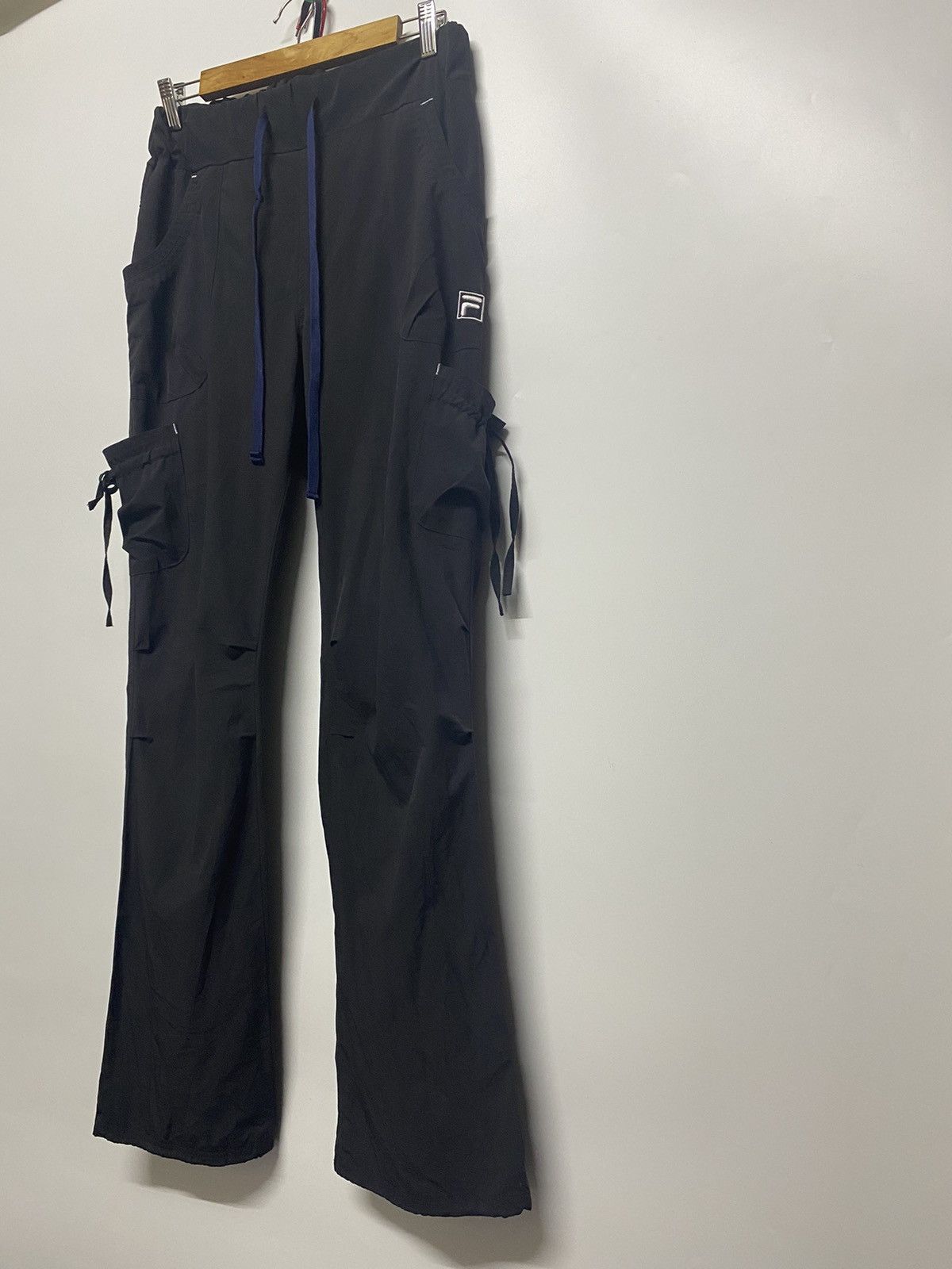 Designer × Fila FILA Multi Pocket Cargo Flare Leg Pants Size 28" / US 6 / IT 42 - 3 Thumbnail