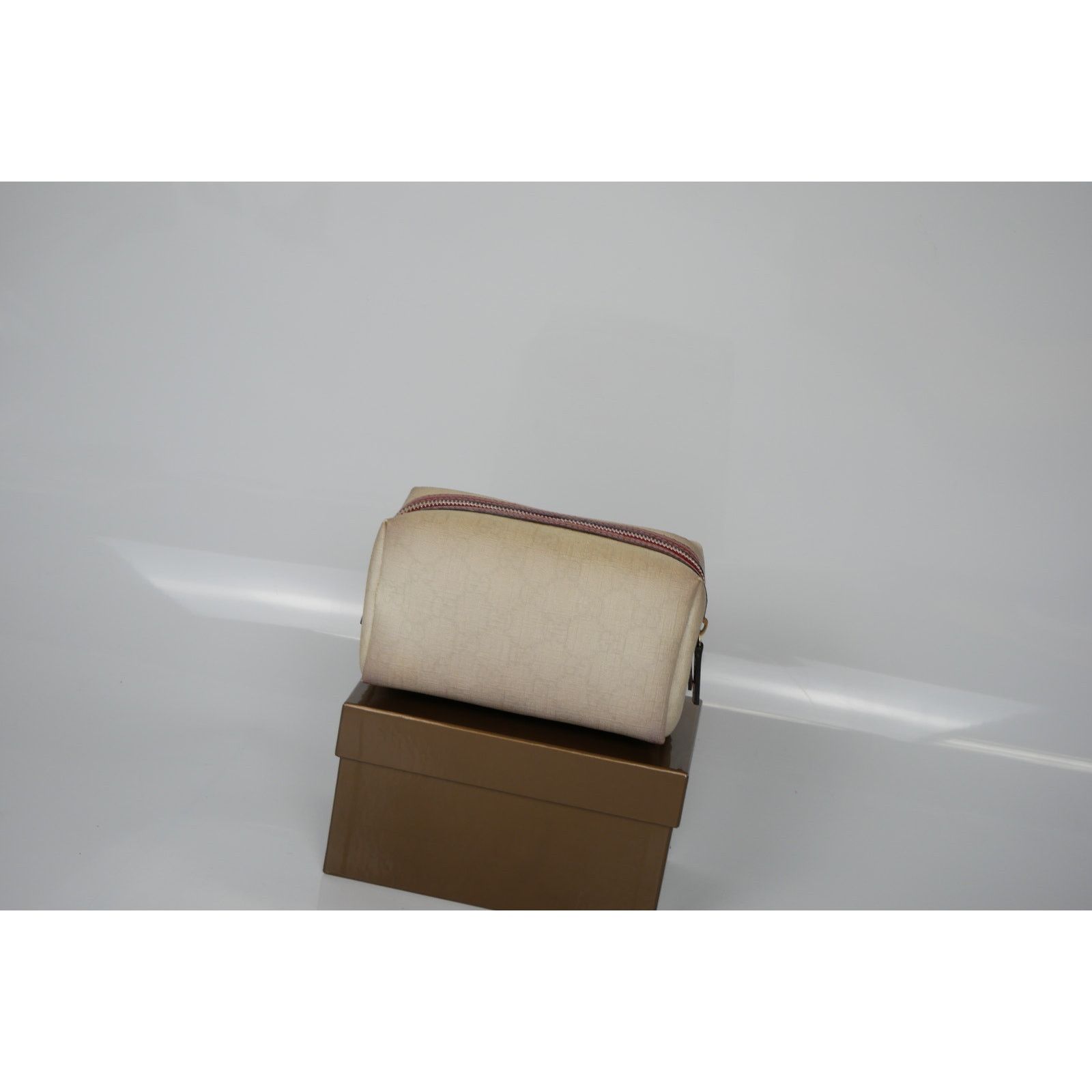 Gucci Gucci Tattoo Collection Small Collection Cosmetic Case Size ONE SIZE - 5 Thumbnail