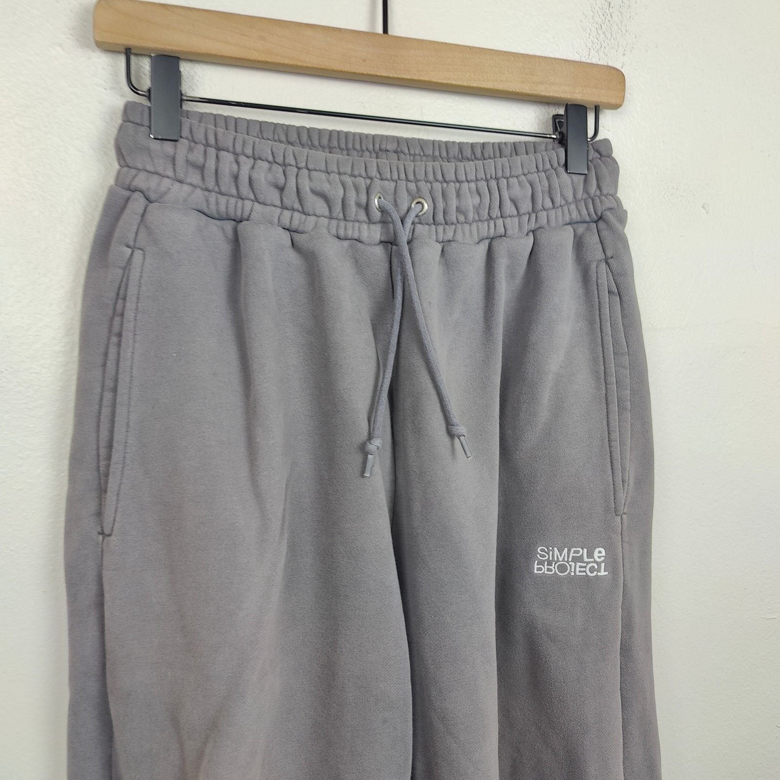 SIMPLE PROJECT Simple Project Co Sweatpants Mens XS Gray Drawstring Size US 28 / EU 44 - 2 Thumbnail