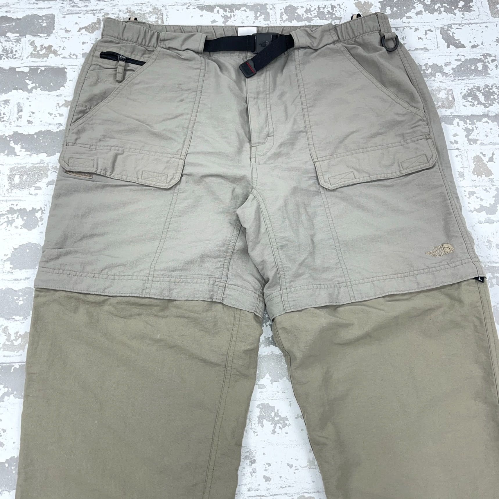 The North Face The North Face Pants Men XL 38x28 Tan Gray Convertible Outdoors Hiking Nylon Size US 36 / EU 52 - 6 Thumbnail