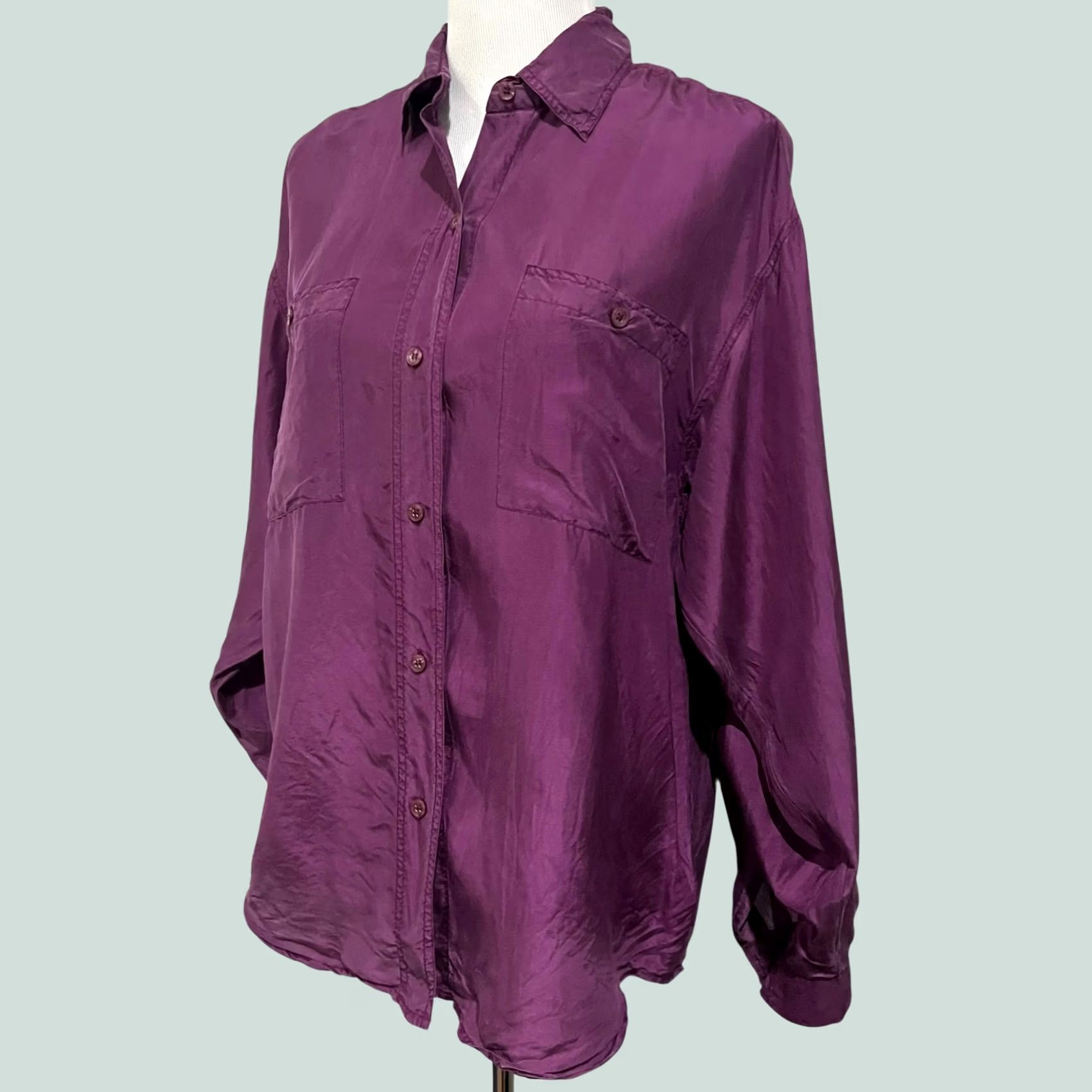 Vintage VINTAGE Silk Land Sport 100% Silk Blouse Purple Button-Up M Womens Size M / US 6-8 / IT 42-44 - 1 Thumbnail
