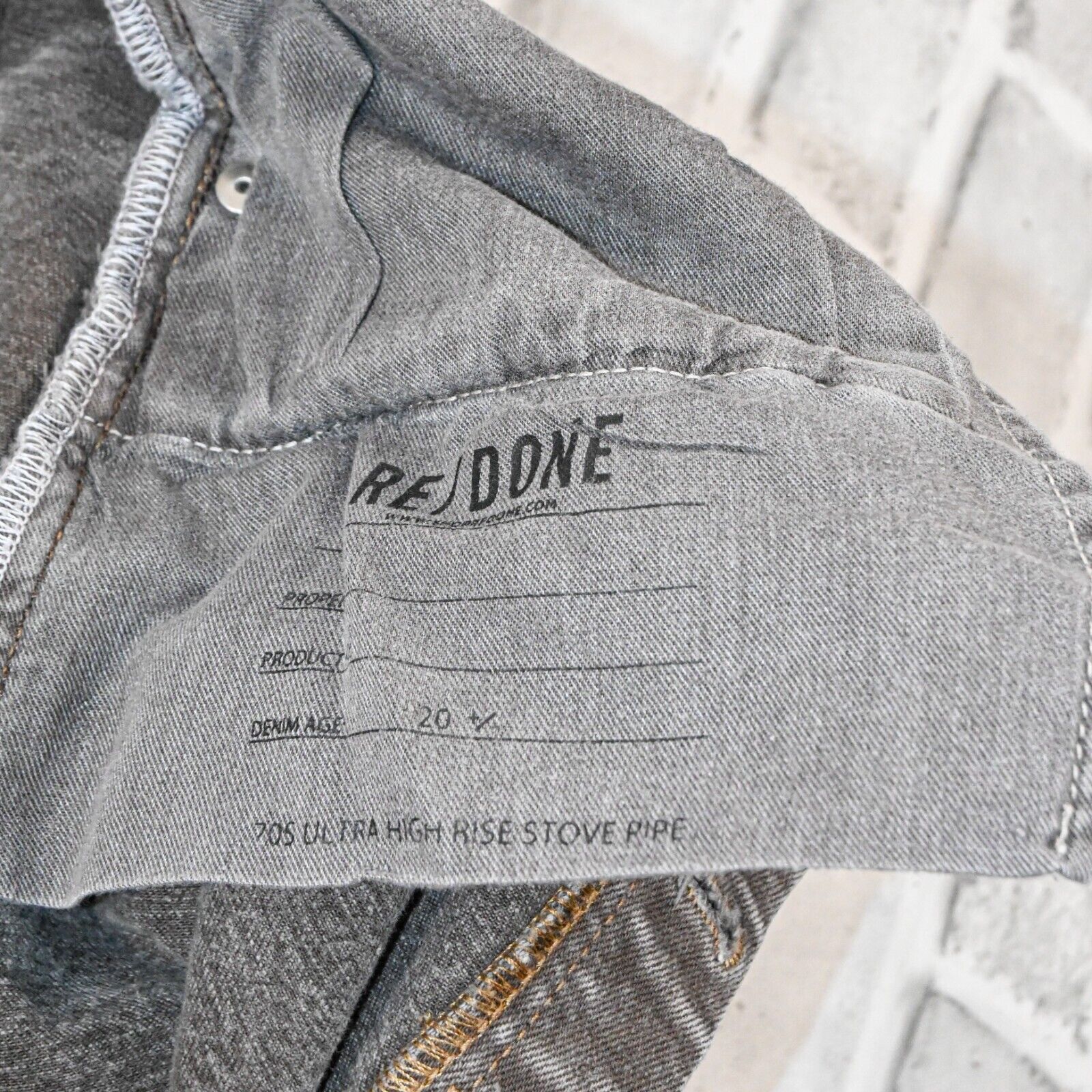 RE/DONE RE/DONE 70s Ultra High Rise Stove Pipe Jeans Grey wash raw Size US 31 - 7 Thumbnail
