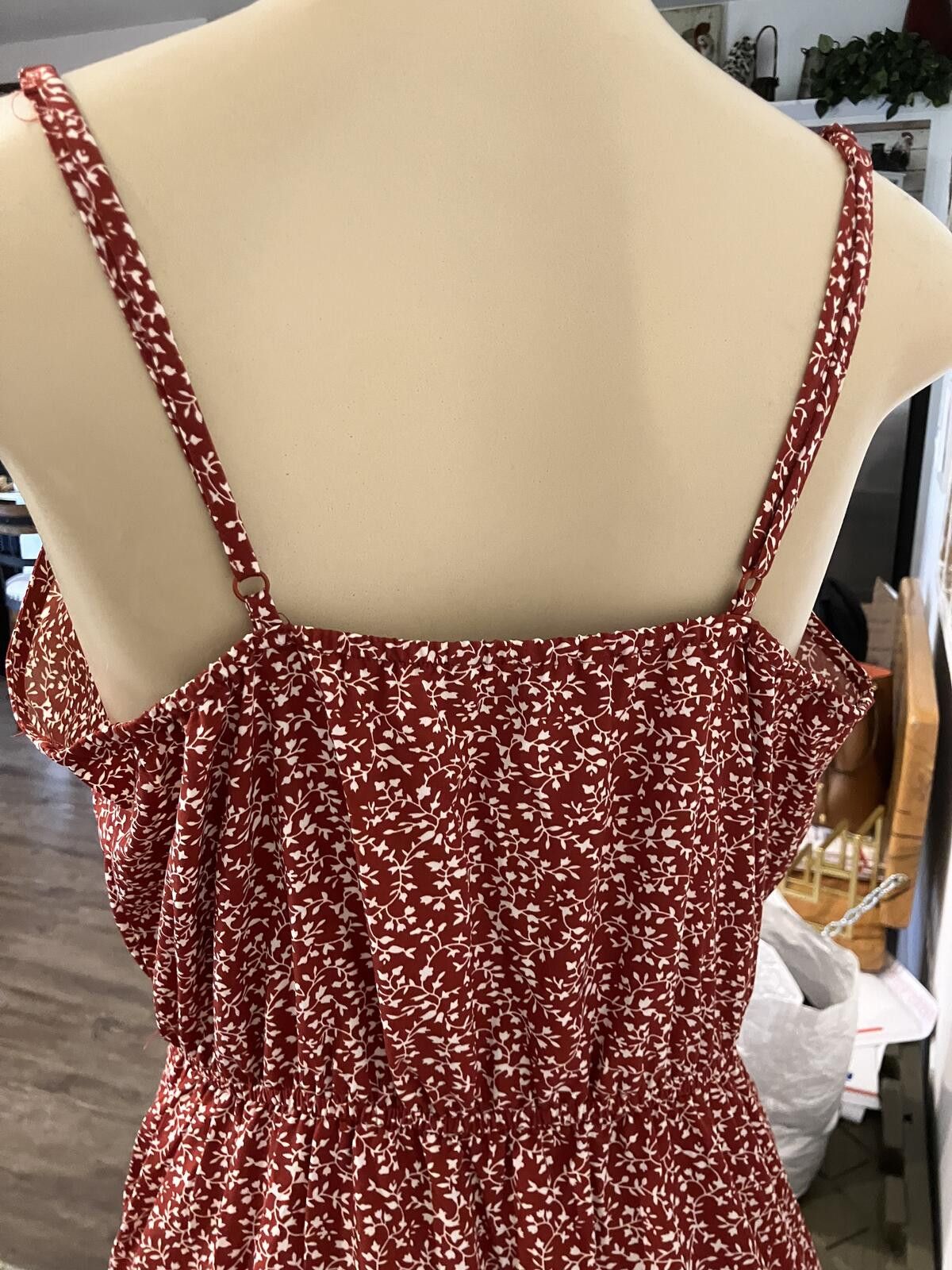 Shein SHEIN Red Floral Tiered Spaghetti Strap Dress Size L / US 10 / IT 46 - 3 Thumbnail