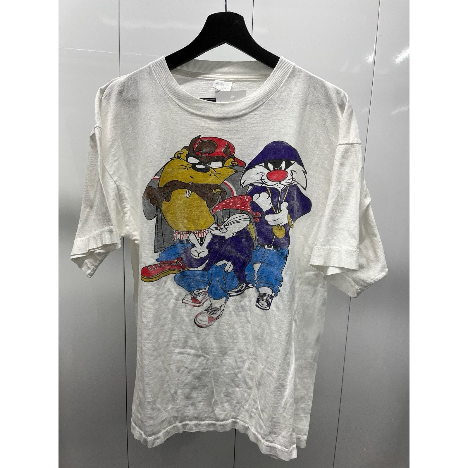 Vintage Vintage Looney Tunes Gangster Hip Hop Shirt Size US L / EU 52-54 / 3 - 1 Thumbnail