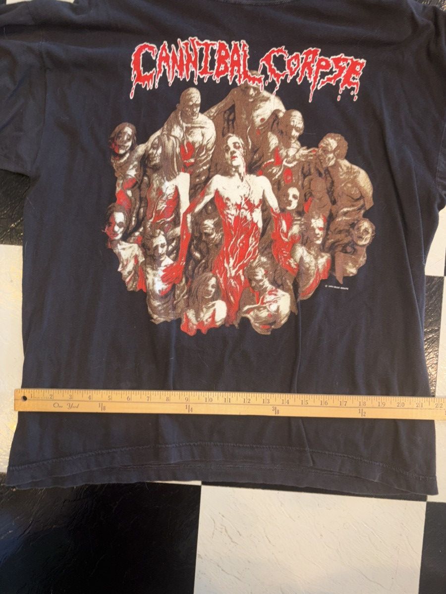 Band Tees VINTAGE 1994 CANNIBAL CORPSE THE BLEEDING SHIRT Size US XL / EU 56 / 4 - 4 Thumbnail