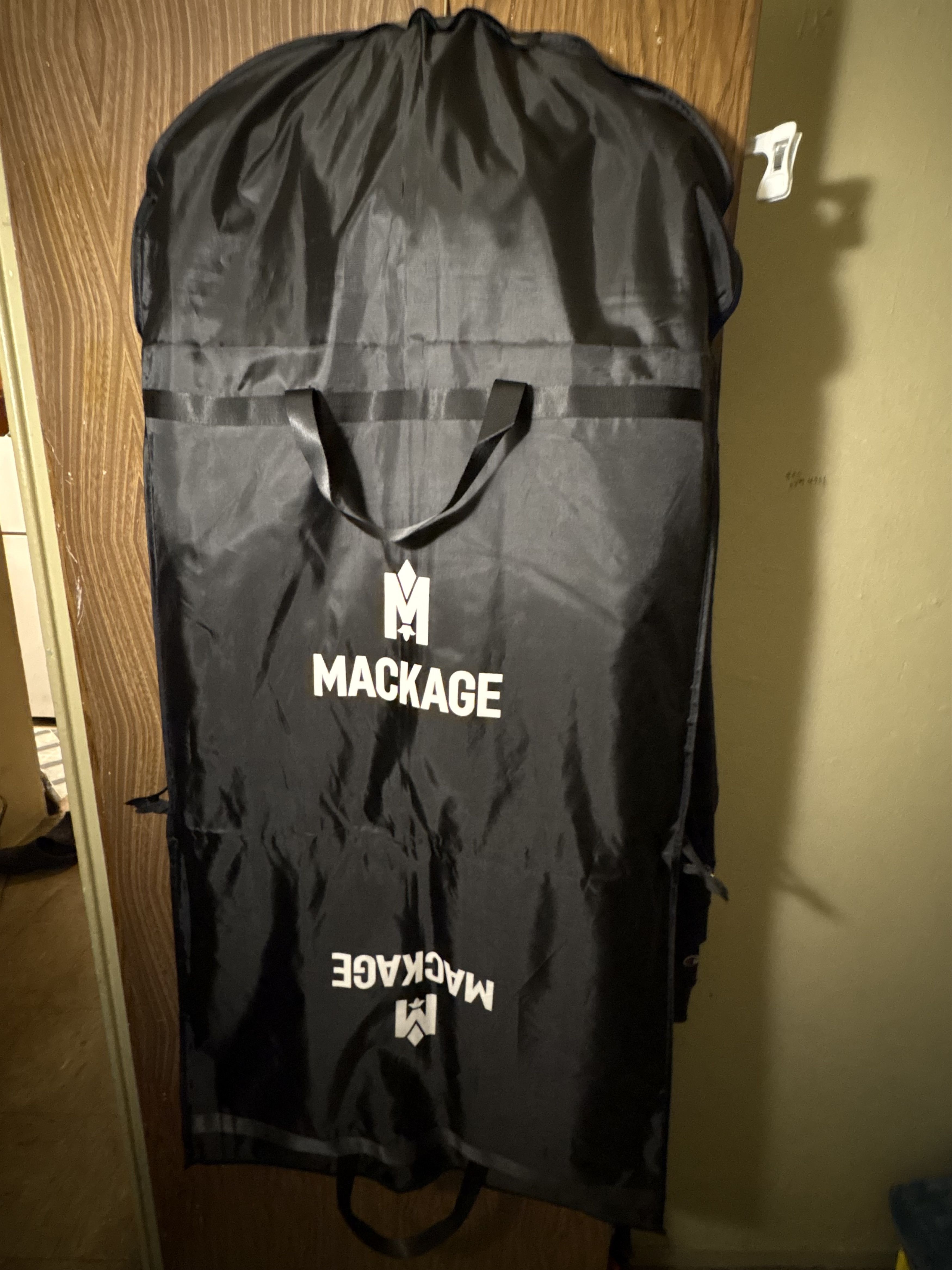 Mackage Magnus-cn Size US M / EU 48-50 / 2 - 4 Thumbnail