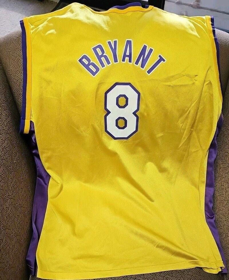 Champion Vintage NBA Kobe Bryant Champion Lakers Jersey Size XXL #8 Size ONE SIZE - 7 Thumbnail