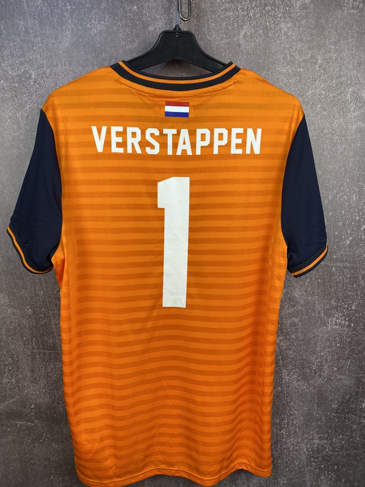 Formula 1 Max Verstappen Red Bull 33 Jersey Size US M / EU 48-50 / 2 - 2 Thumbnail