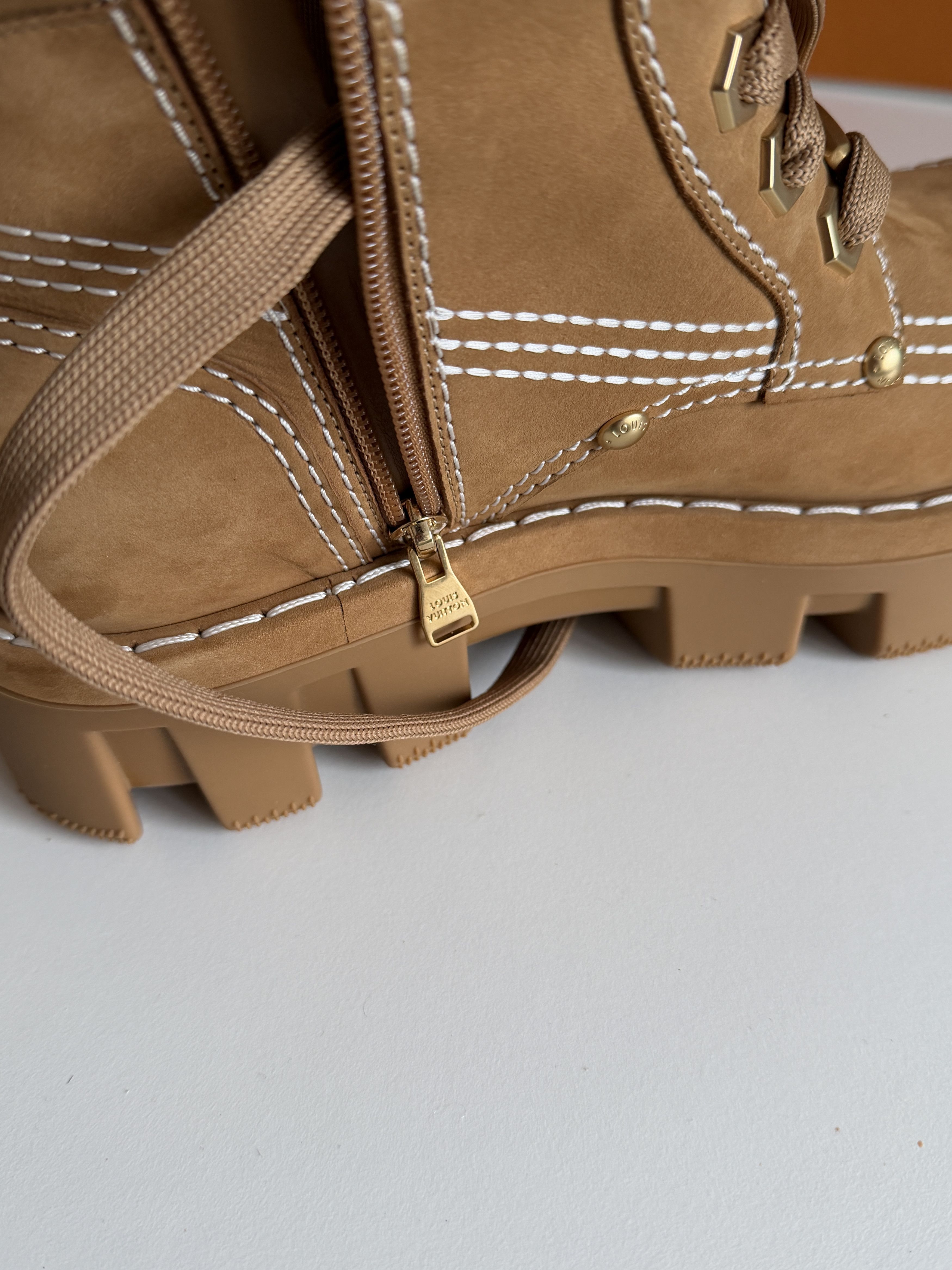 Louis Vuitton LV Checker Ankle Boot | size 8lv Size US 8 / EU 41 - 17 Thumbnail