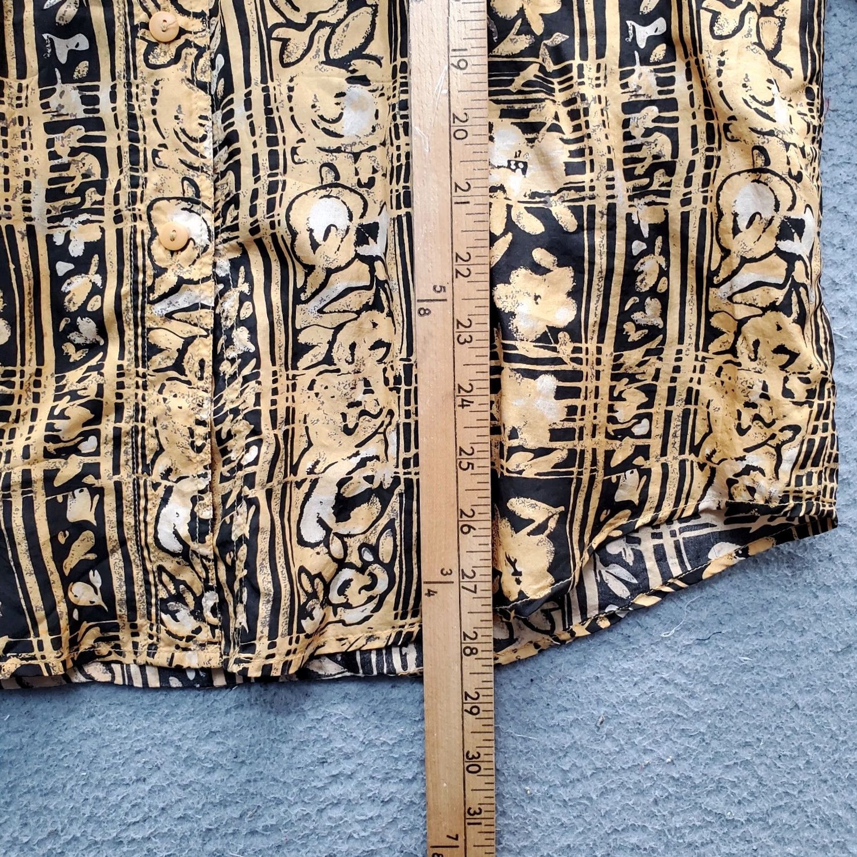 Express Express Shirt Women's Medium Multi Floral Button Down with Shoulder Pads Size M / US 6-8 / IT 42-44 - 4 Thumbnail