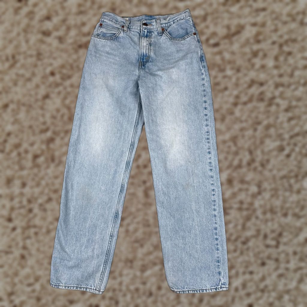 Levi's VINTAGE Levis Jeans Women 25 Blue Denim Big E Mom Jean Light Wash Zip Fly 25x29 Levi's Wedgie Fit Retro Regular Women Size 42" / US 20 - 1 Thumbnail