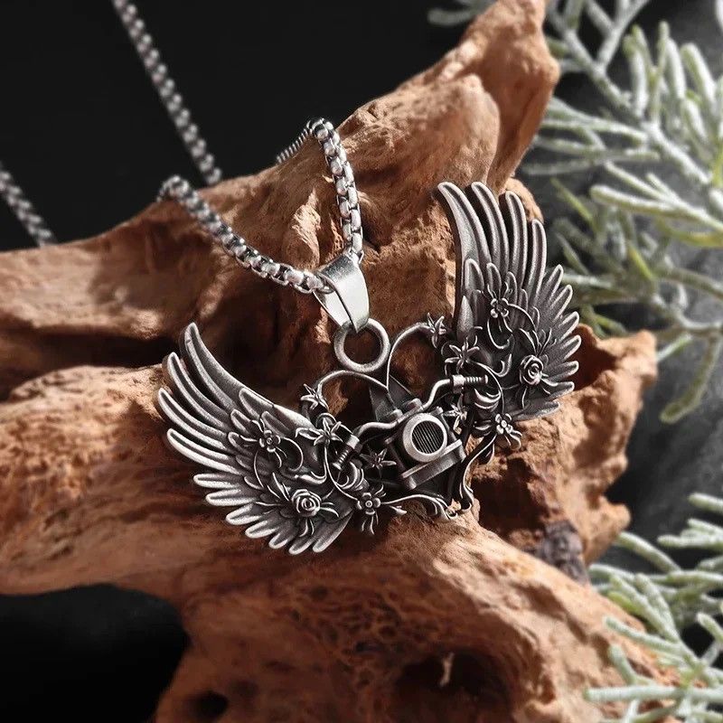 Vintage Retro Goth Rose Wing Necklace Size ONE SIZE - 3 Thumbnail