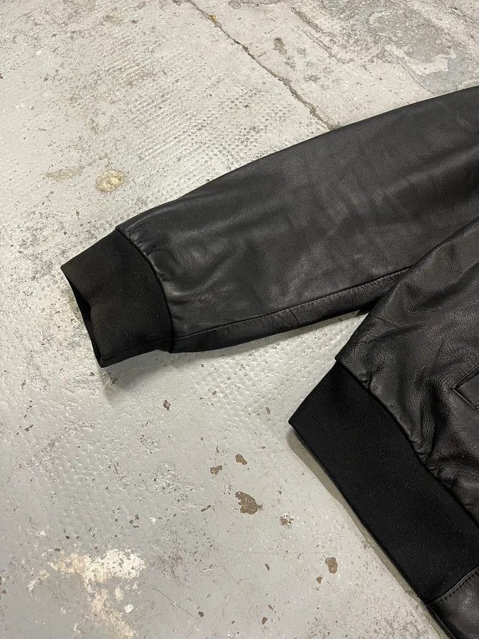 Versace 2000s Versace Black Leather Bomber Jacket Size US M / EU 48-50 / 2 - 6 Thumbnail