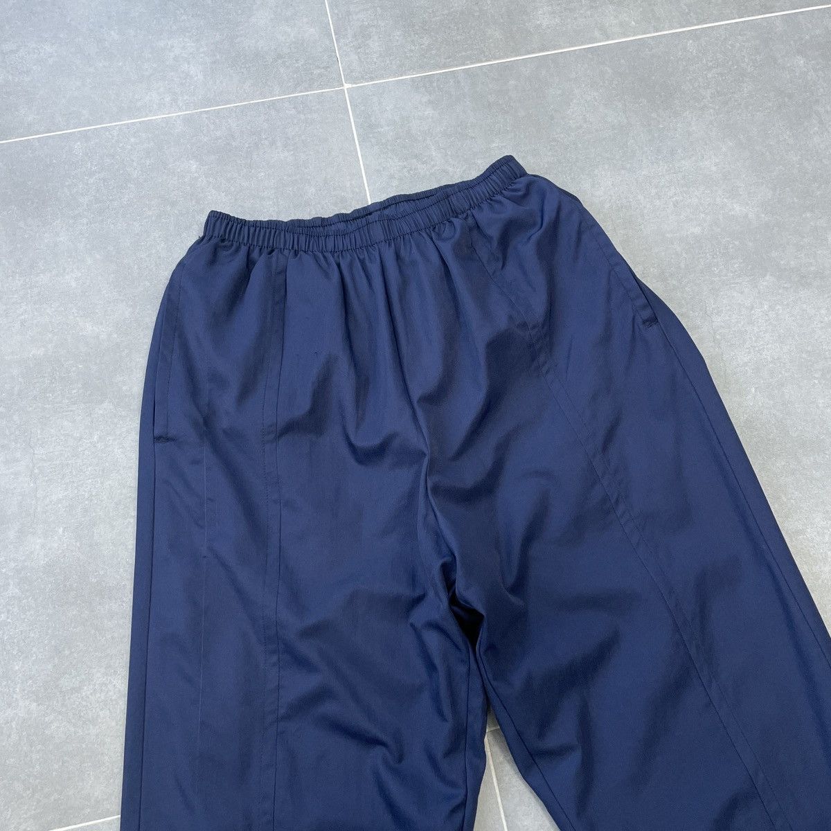 Nike × Vintage Vintage Nike Court Nylon Track Pants Size M Size US 32 / EU 48 - 7 Thumbnail