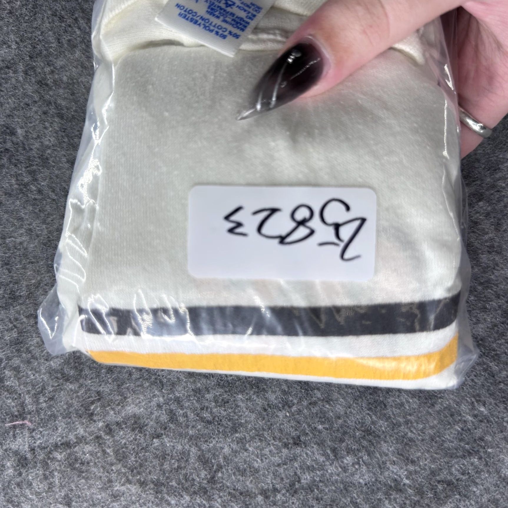 Russell Athletic VINTAGE Russell Athletic McAuley Track Attack Long Sleeve Shirt Mens Medium Ivory 80s Sports Size US M / EU 48-50 / 2 - 8 Thumbnail