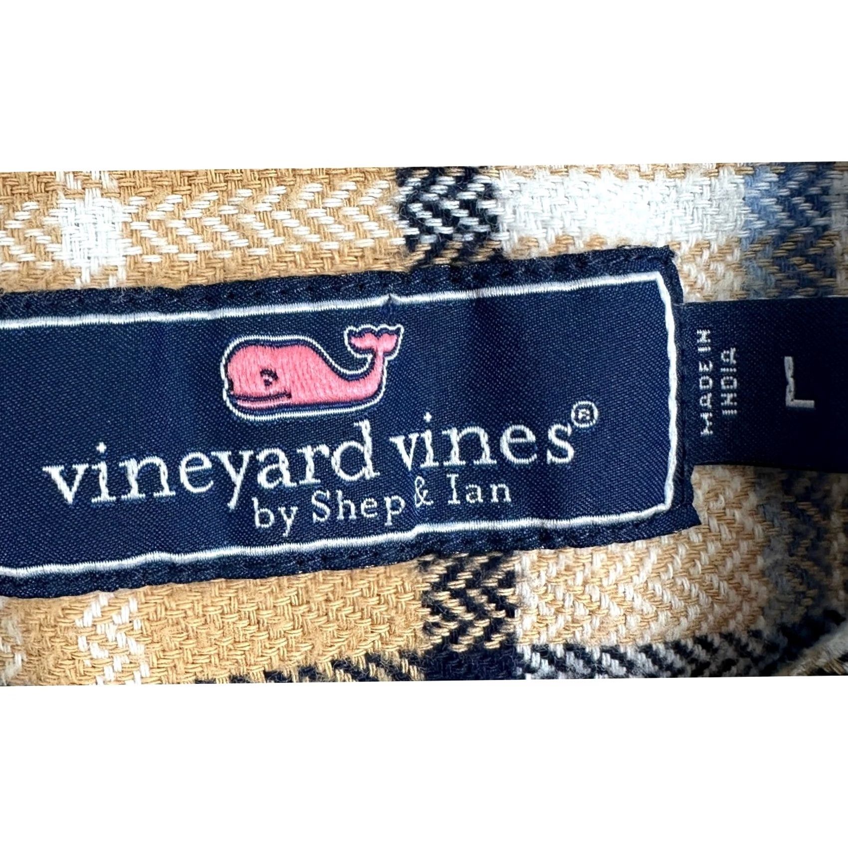 Vineyard Vines Vineyard Vines Shirt Mens Large Tan Blue Flannel Herringbone Plaid Button Up EUC Size US L / EU 52-54 / 3 - 4 Thumbnail