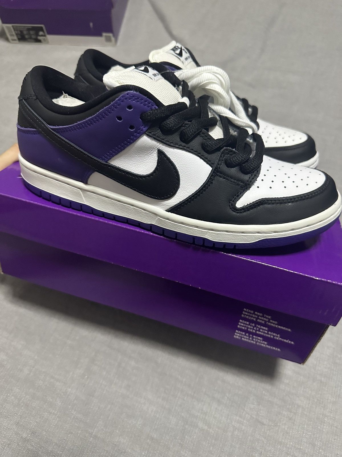 Nike Nike SB Dunk Low Court People (2021) Size US 8.5 / EU 41-42 - 1 Thumbnail