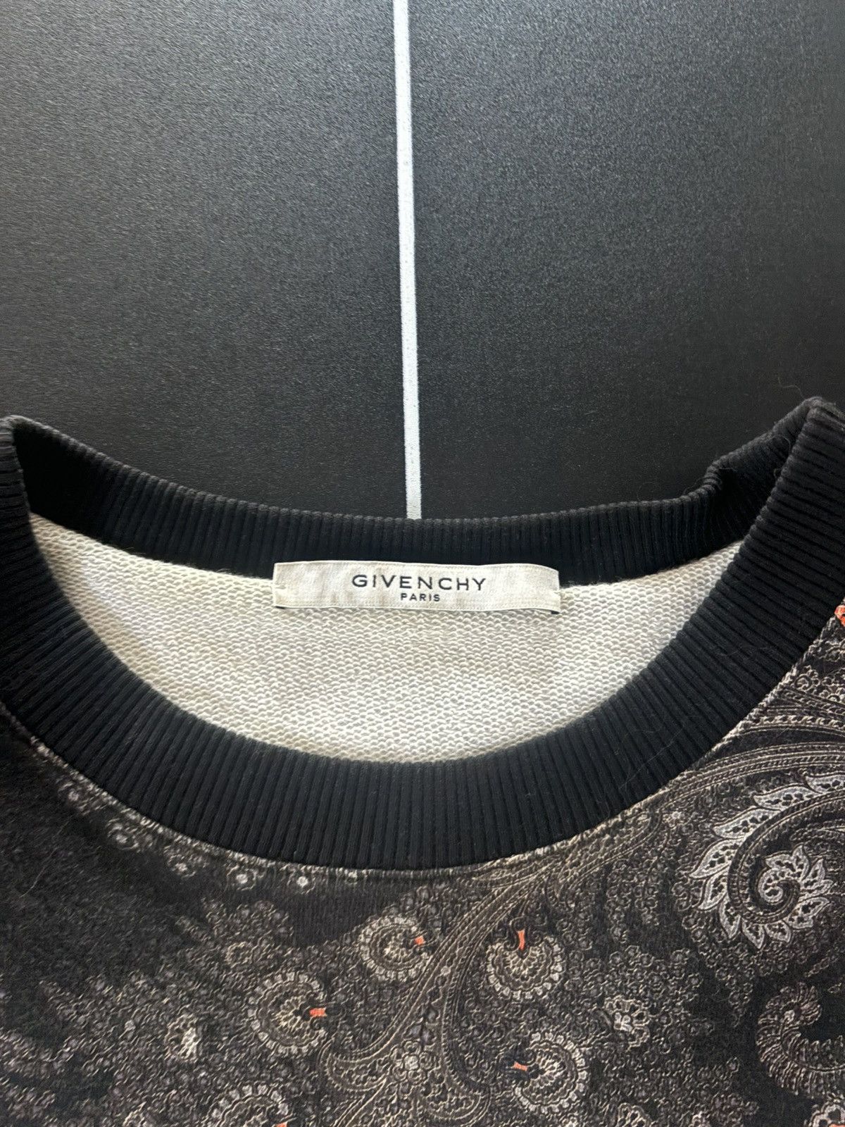 Givenchy Givenchy Paisley Print Crewneck Size US L / EU 52-54 / 3 - 4 Thumbnail