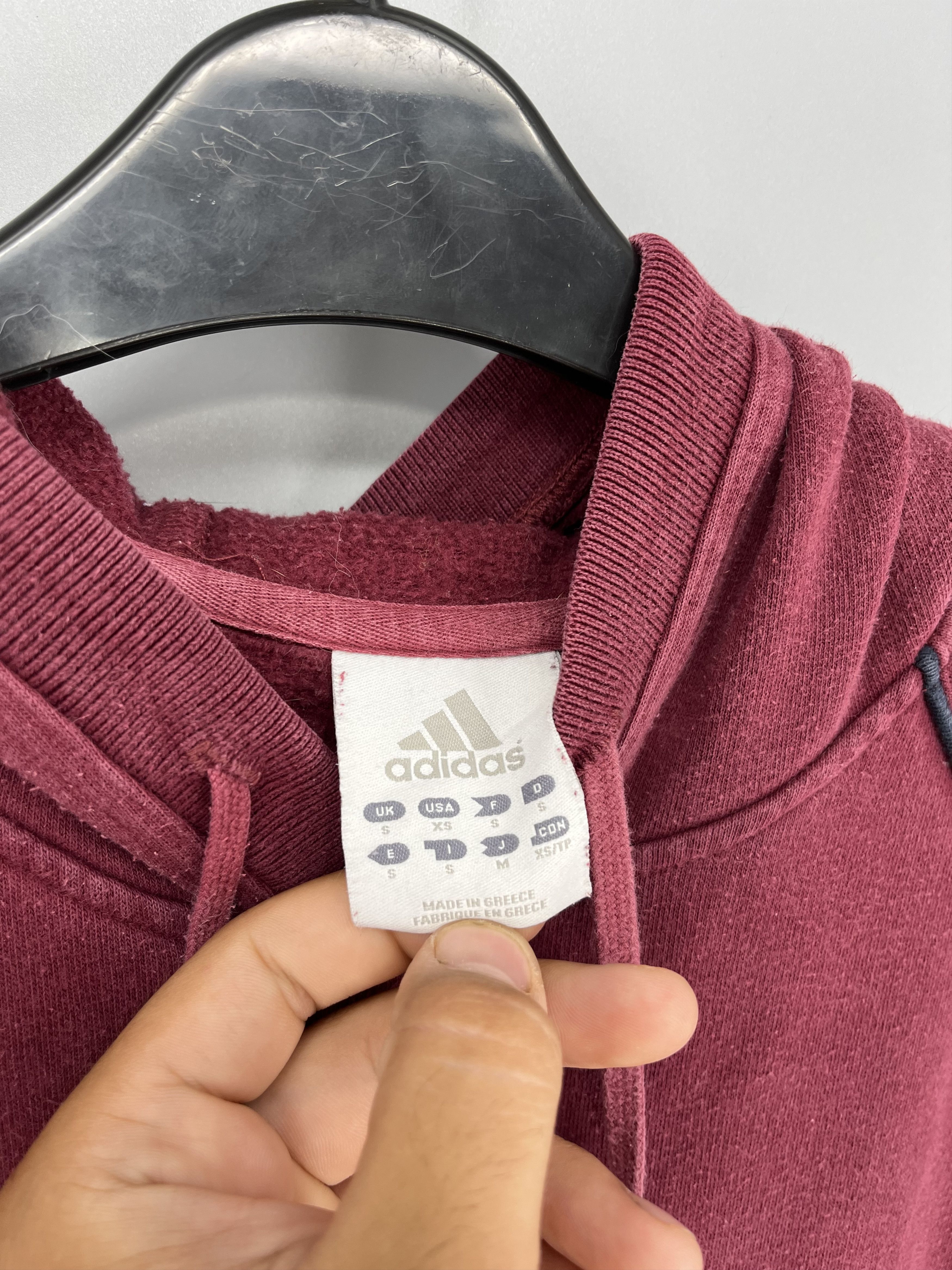 Adidas Vintage Adidas Embroidery Logos Pullover Hooded Sweatshirt Size US S / EU 44-46 / 1 - 7 Thumbnail