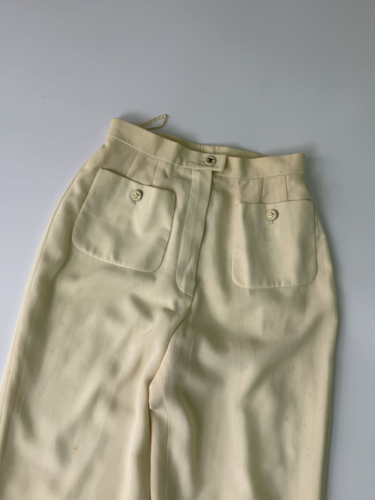 Chanel Chanel Boutique Beige Wide Leg Trousers Size 26" / US 2 / IT 38 - 3 Thumbnail