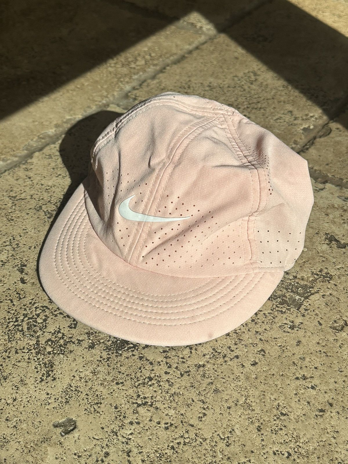 Nike Nike Running Club Dri Fit Hat Adjustable Velcro Cap Size ONE SIZE - 1 Thumbnail